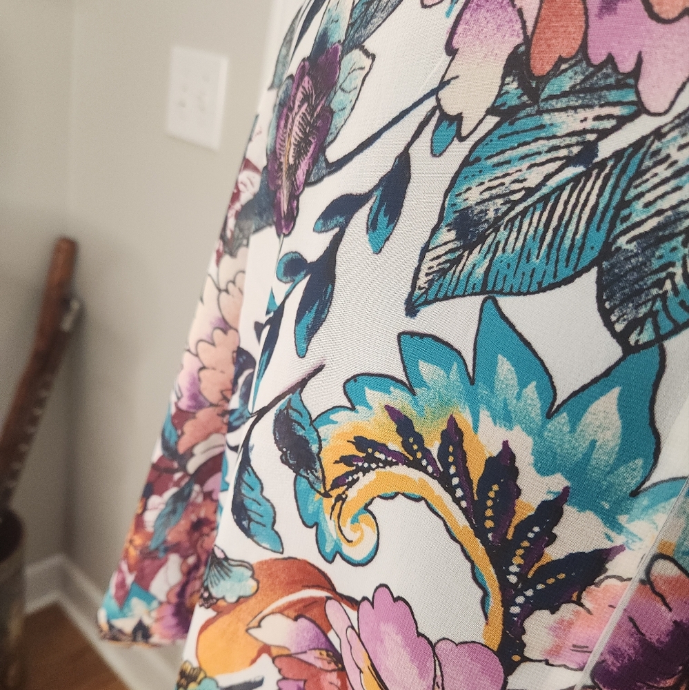 EST 1946 Floral and Fringe Kimono‎ Size Large - Picture 5 of 6